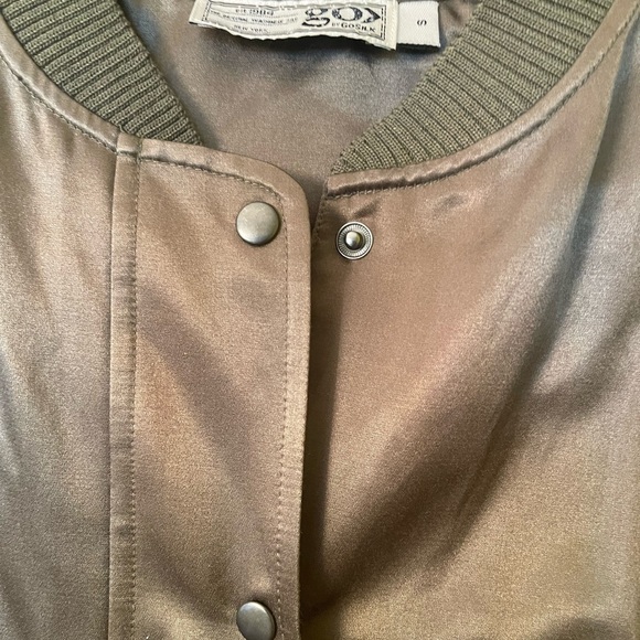 Go Silk Bomber jacket. NWOT. Small. - Picture 5 of 6